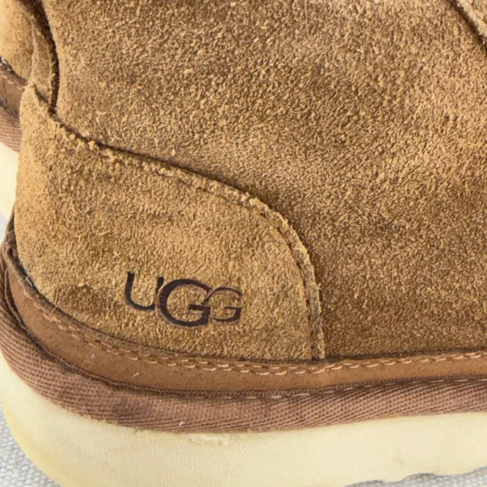 UGG Neumel Snapback Chestnut Suede Chukka Boots Mens 8 1126691